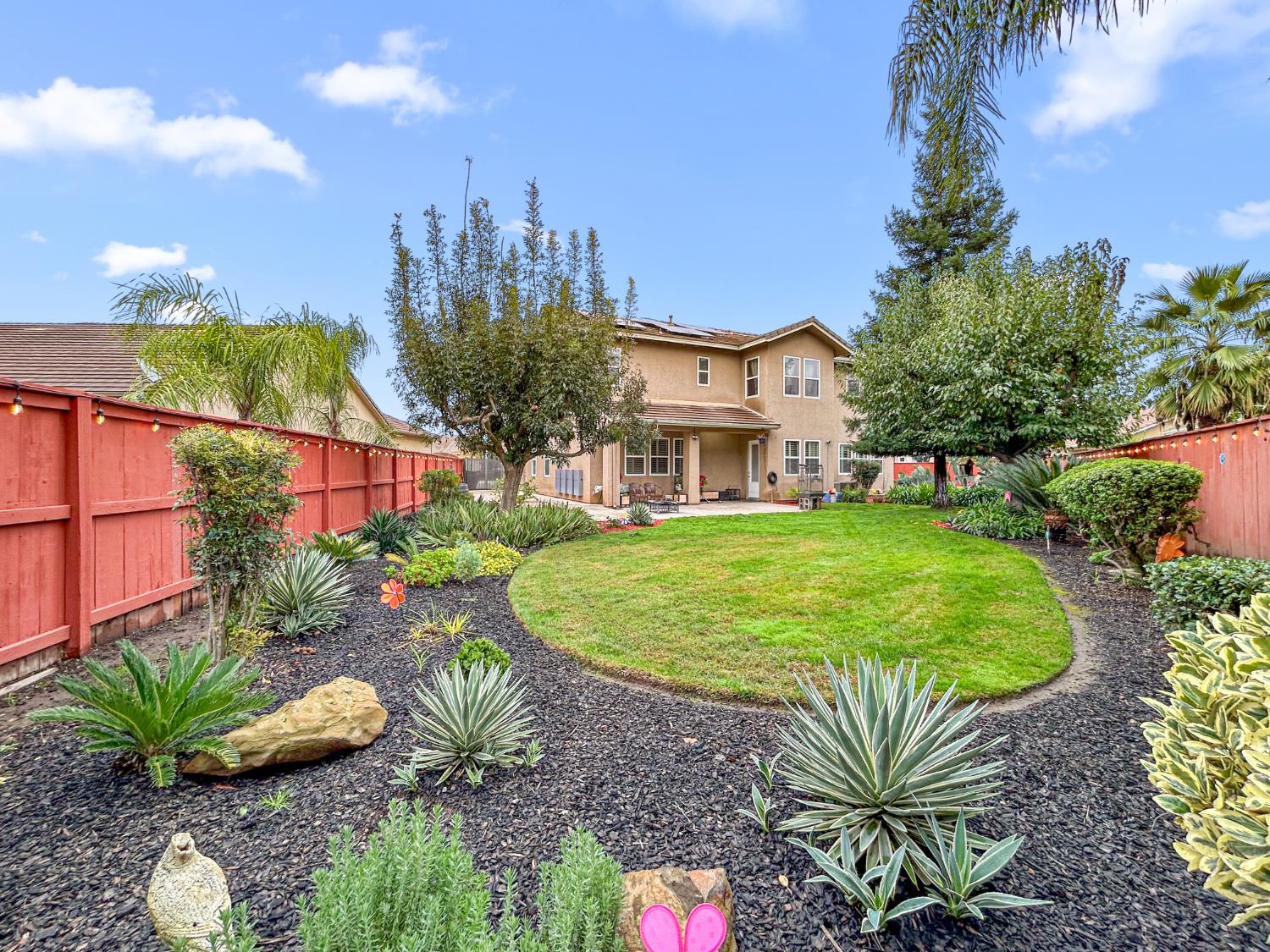 6155 W Goux Ave, Fresno, CA 93722