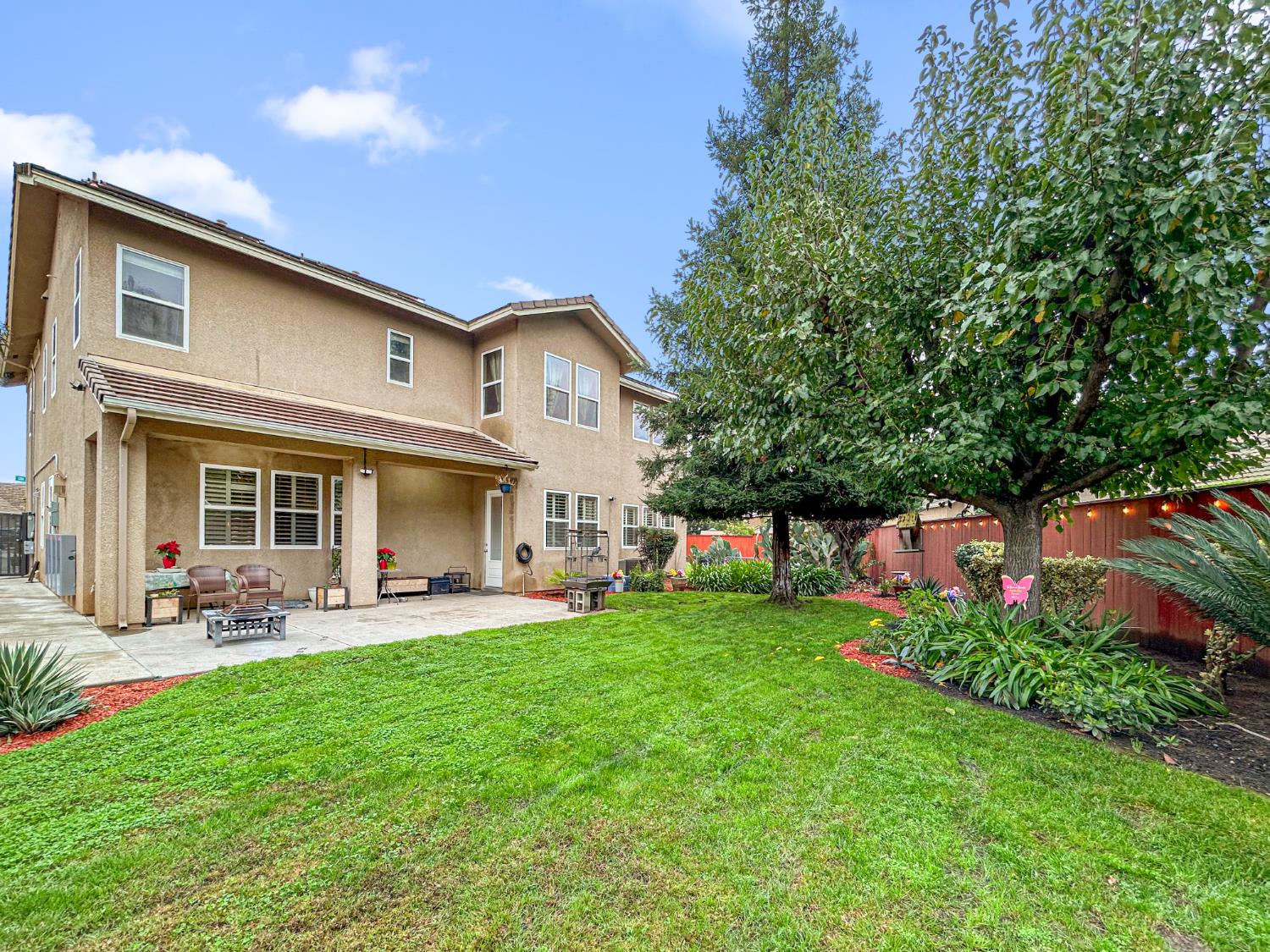 6155 W Goux Ave, Fresno, CA 93722