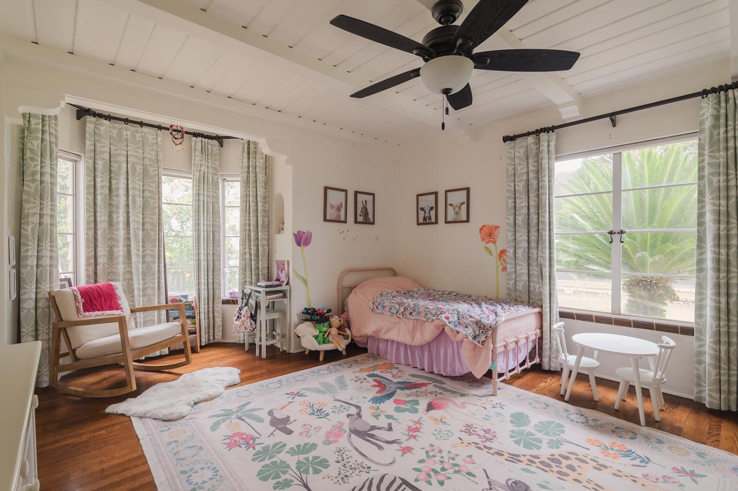 1525 N Echo Ave, Fresno, CA 93728