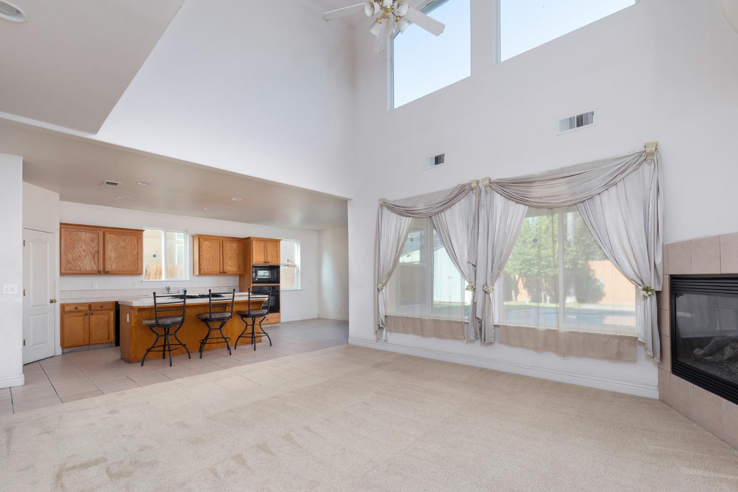 2681 Wrenwood Ave, Clovis, CA 93611