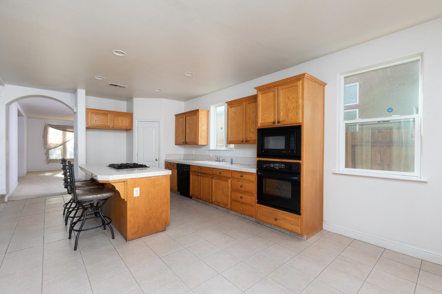 2681 Wrenwood Ave, Clovis, CA 93611