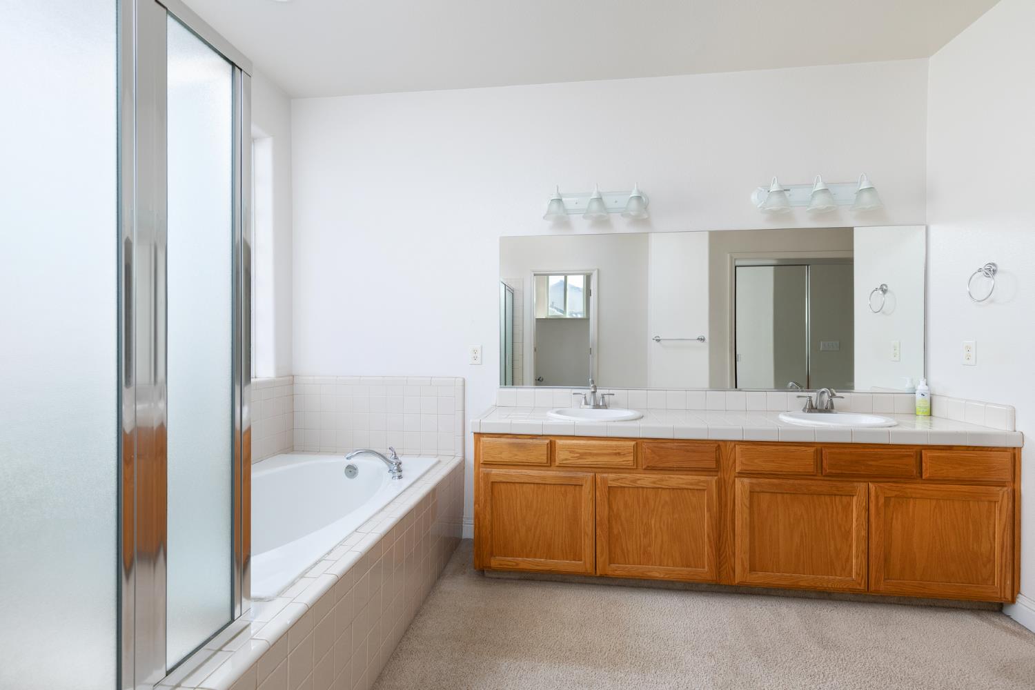 2681 Wrenwood Ave, Clovis, CA 93611