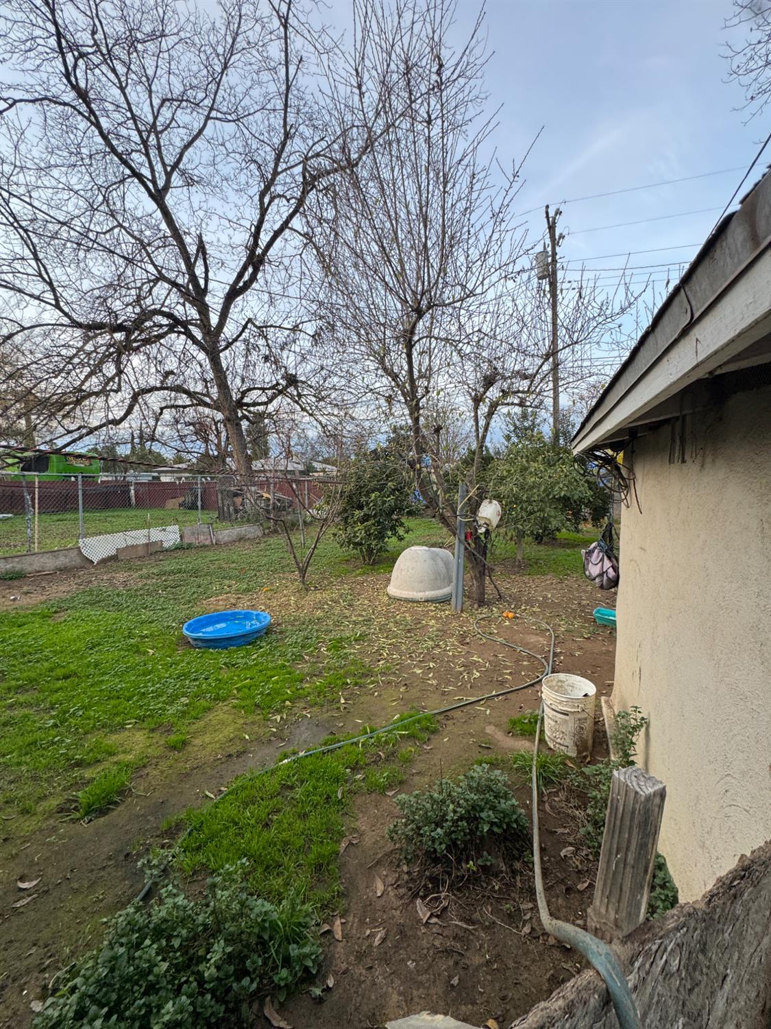 1123 E Garrett Ave, Fresno, CA 93706