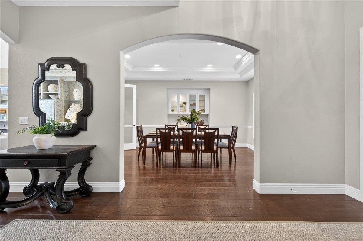 2205 W Fir Ave, Fresno, CA 93711