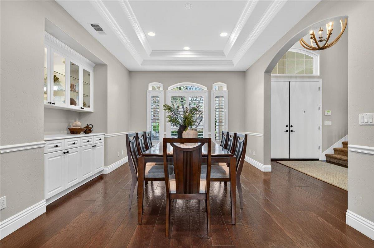 2205 W Fir Ave, Fresno, CA 93711