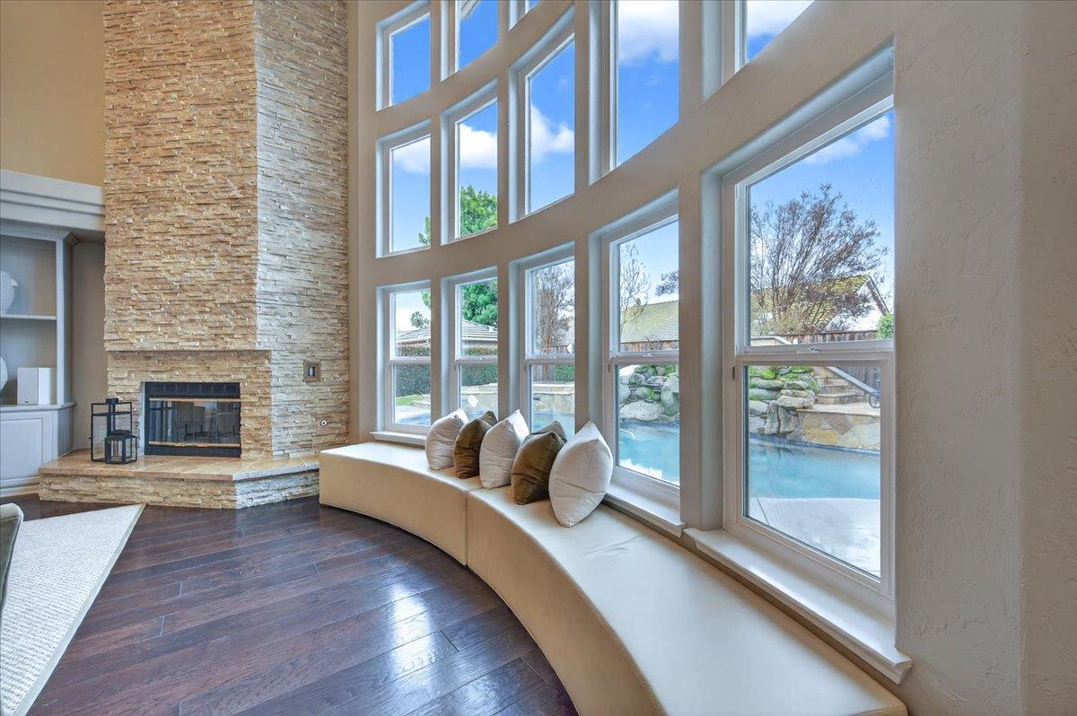 2205 W Fir Ave, Fresno, CA 93711