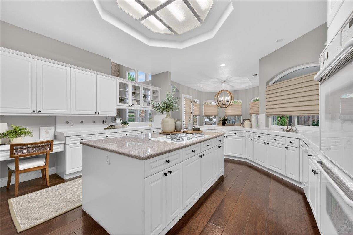 2205 W Fir Ave, Fresno, CA 93711