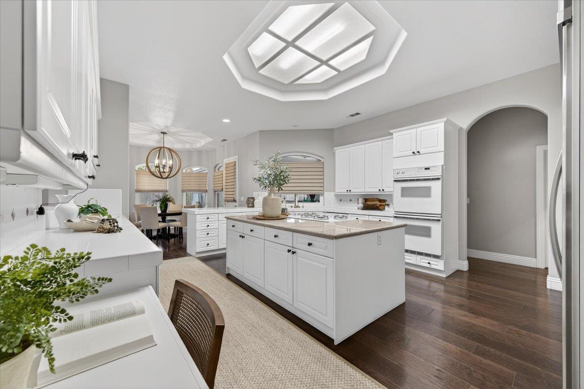 2205 W Fir Ave, Fresno, CA 93711