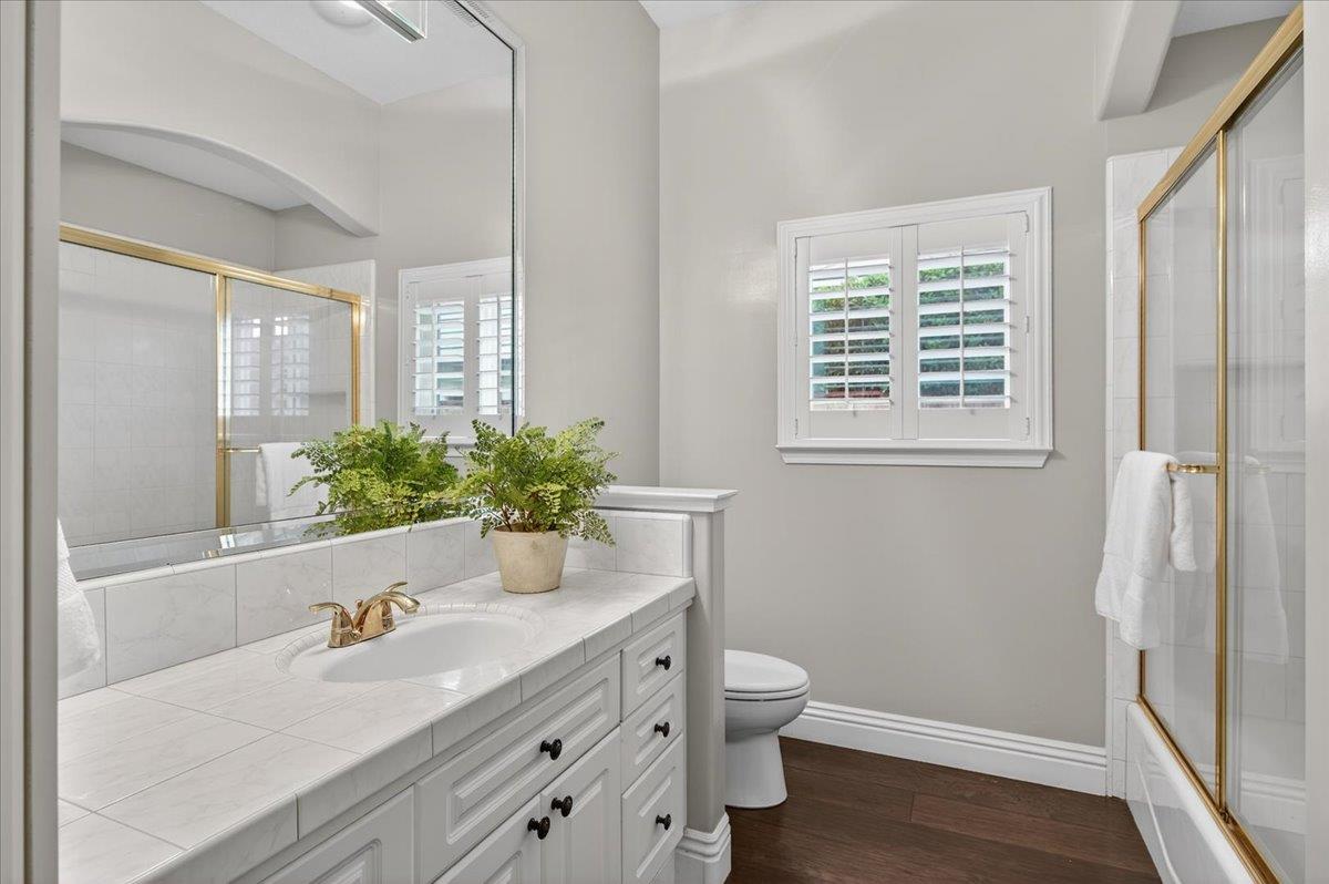 2205 W Fir Ave, Fresno, CA 93711