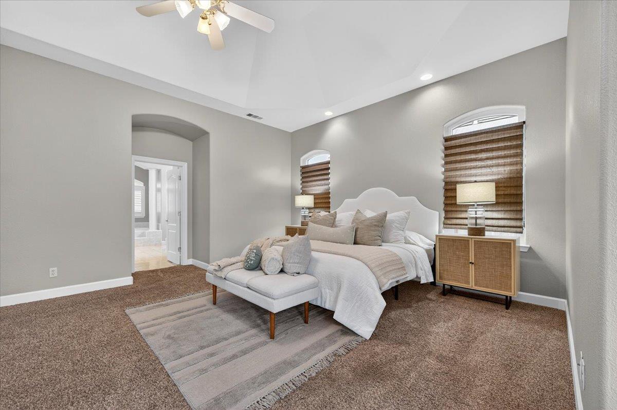 2205 W Fir Ave, Fresno, CA 93711