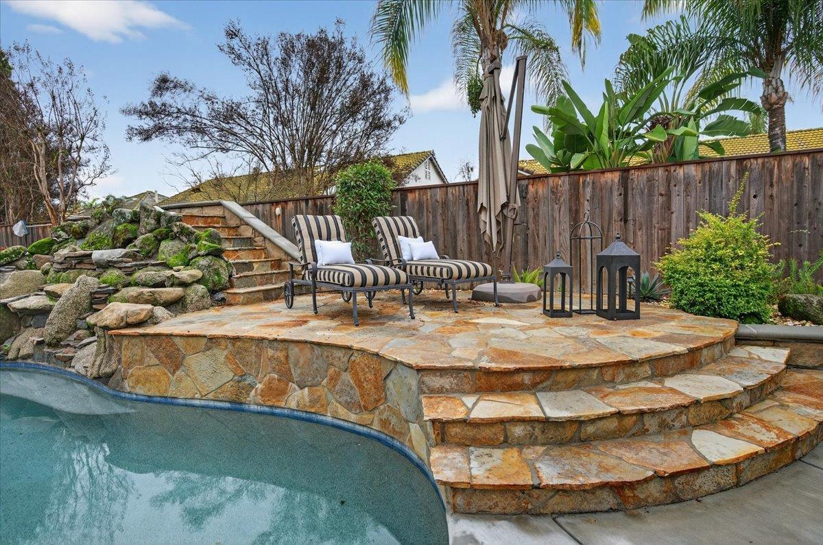 2205 W Fir Ave, Fresno, CA 93711