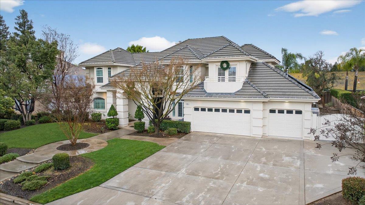 2205 W Fir Ave, Fresno, CA 93711