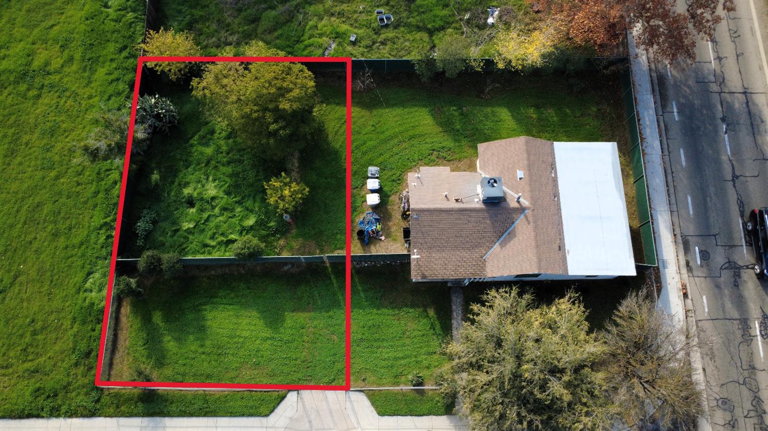 491 W Fir Ave, Fresno, CA 93650