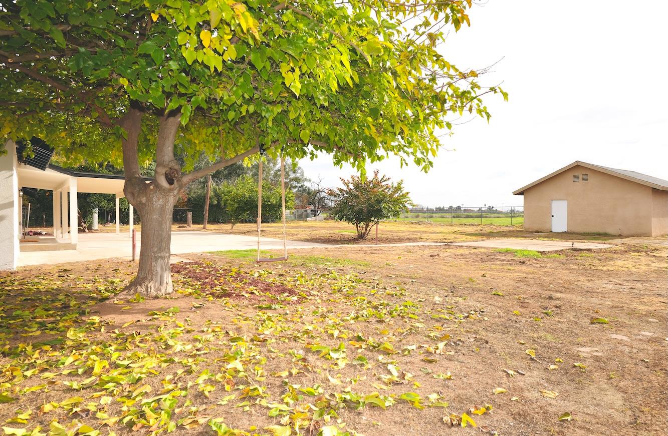 5120 E Church, Fresno, CA 93725