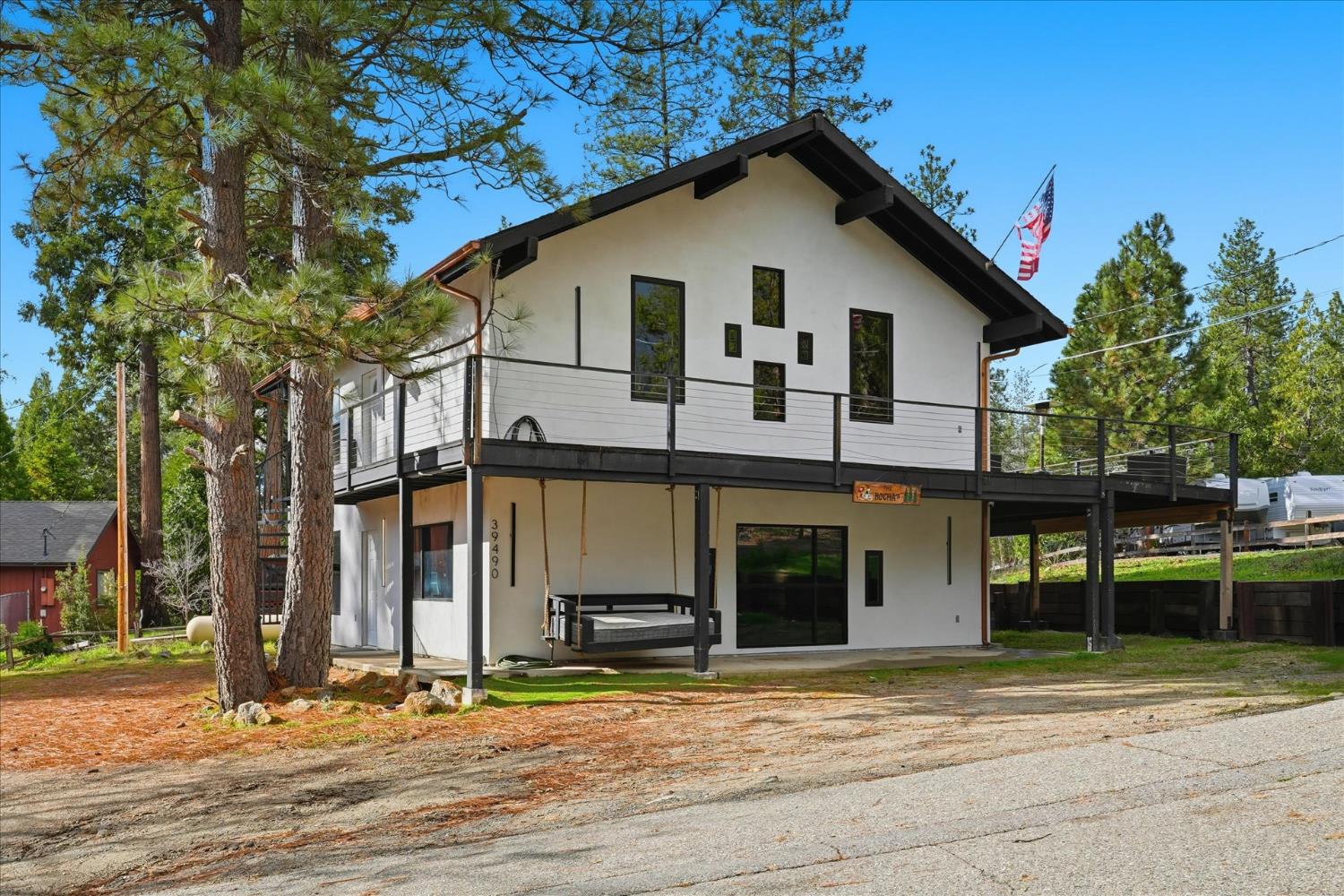 39490 Crane Valley Ct, Bass Lake, CA 93604