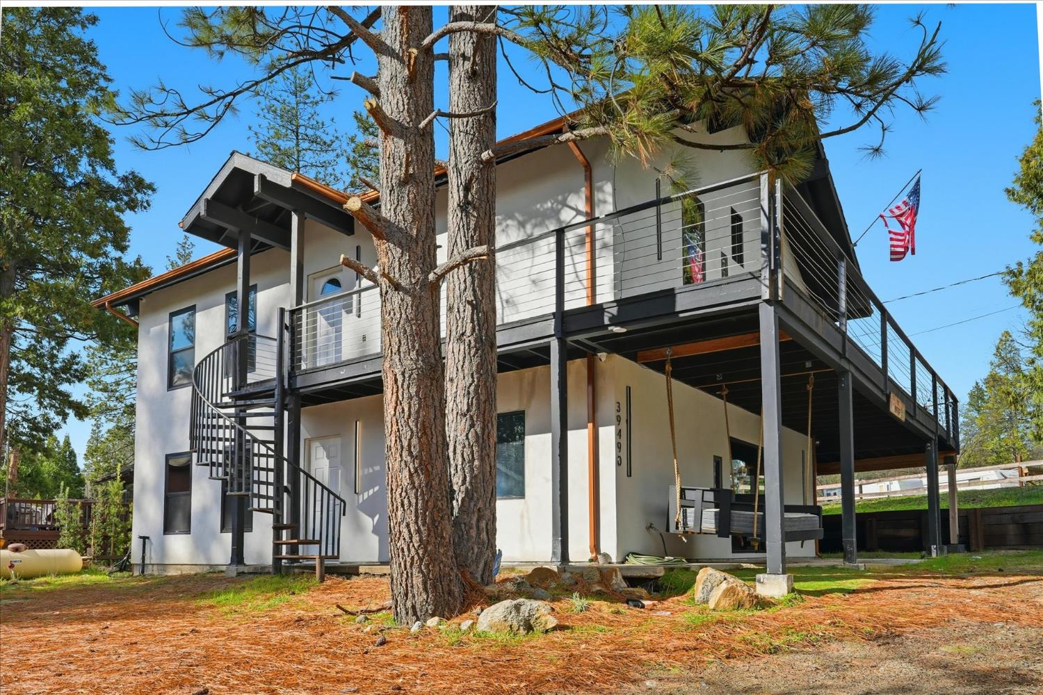 39490 Crane Valley Ct, Bass Lake, CA 93604