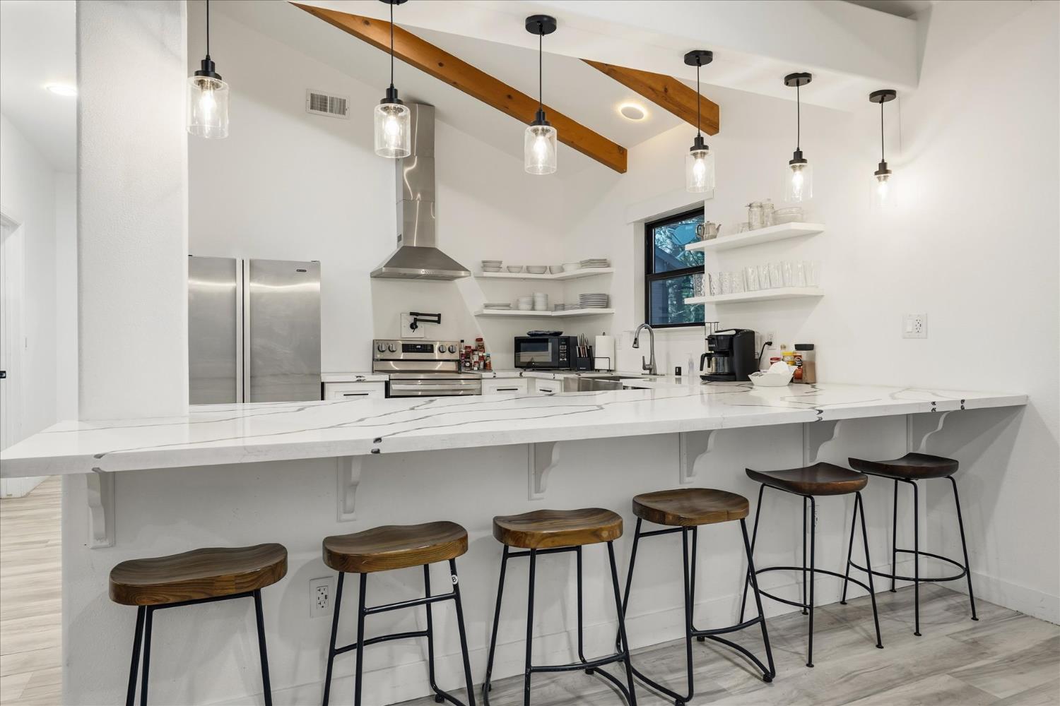 39490 Crane Valley Ct, Bass Lake, CA 93604