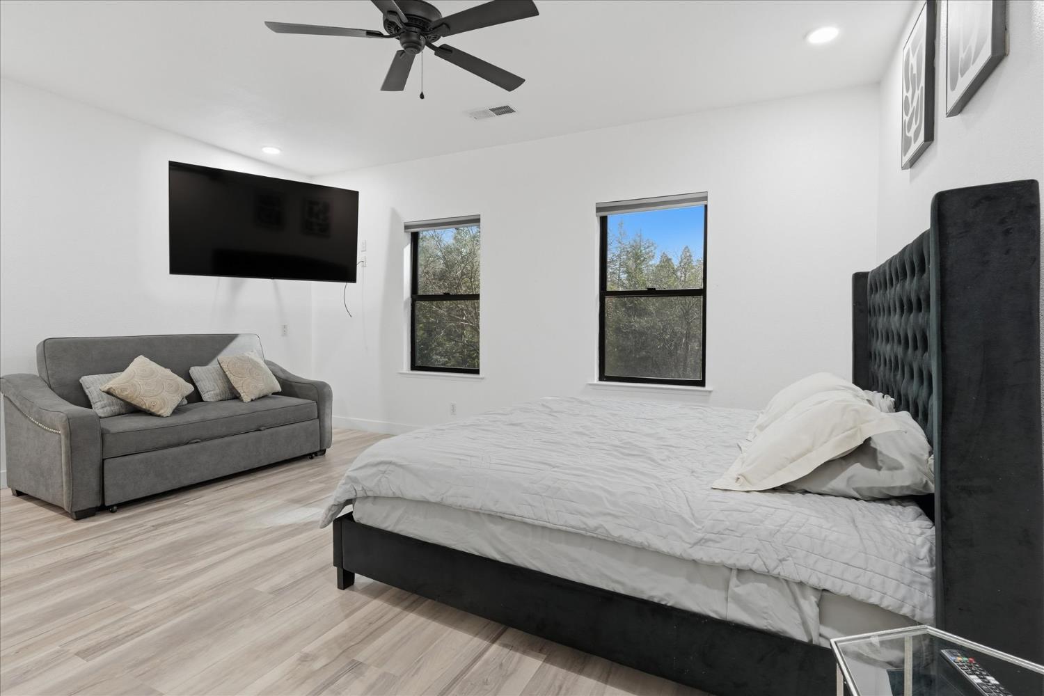 39490 Crane Valley Ct, Bass Lake, CA 93604