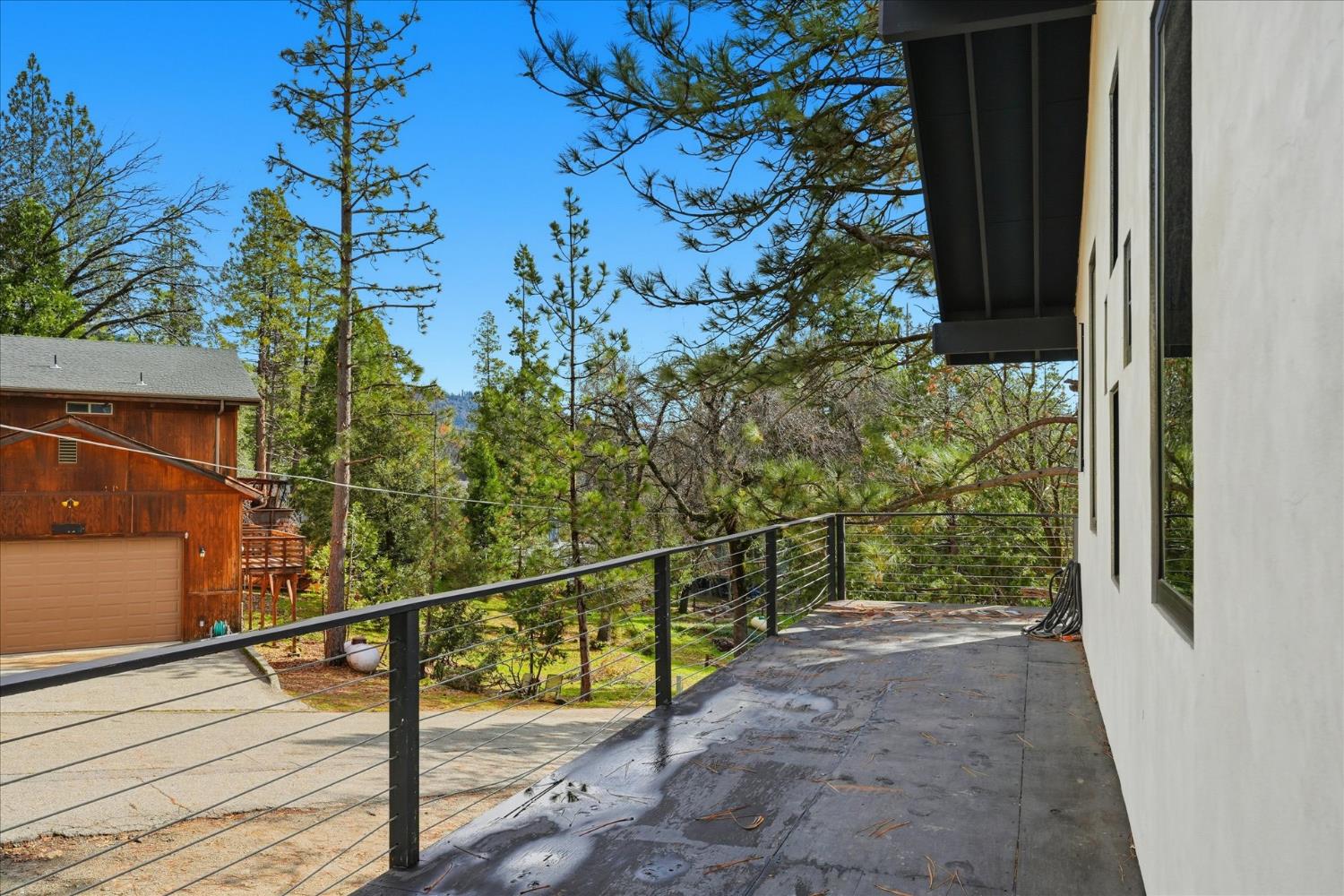 39490 Crane Valley Ct, Bass Lake, CA 93604