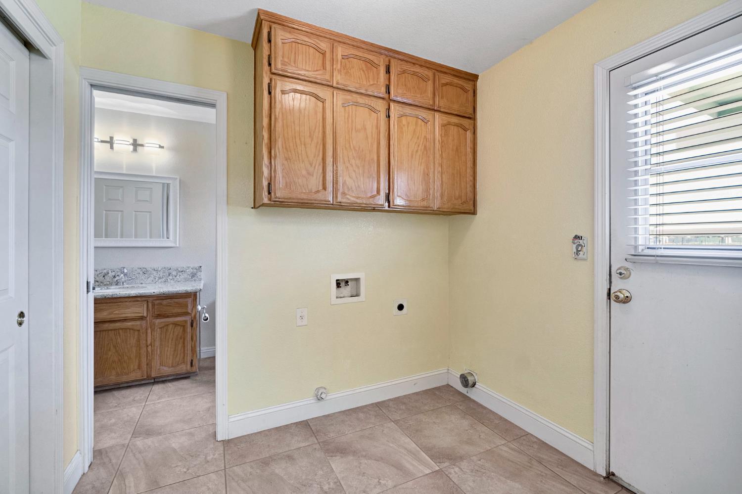 14183 Road 24, Madera, CA 93637
