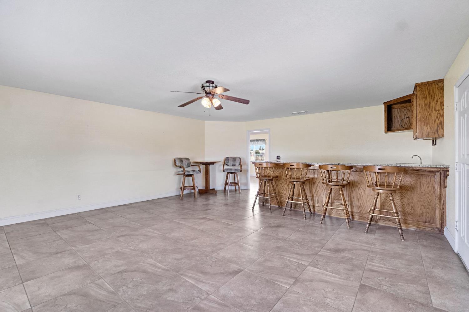 14183 Road 24, Madera, CA 93637