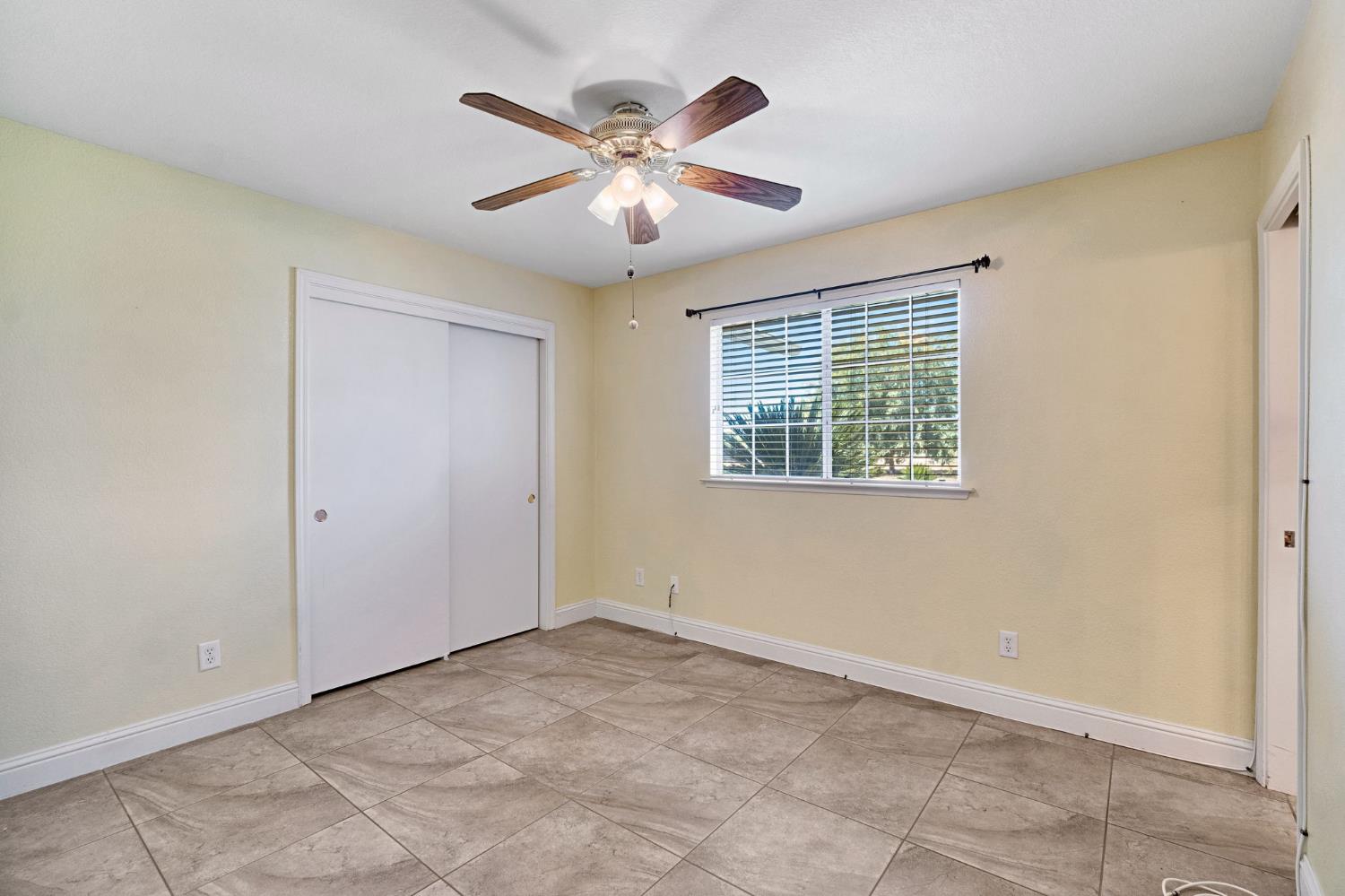 14183 Road 24, Madera, CA 93637