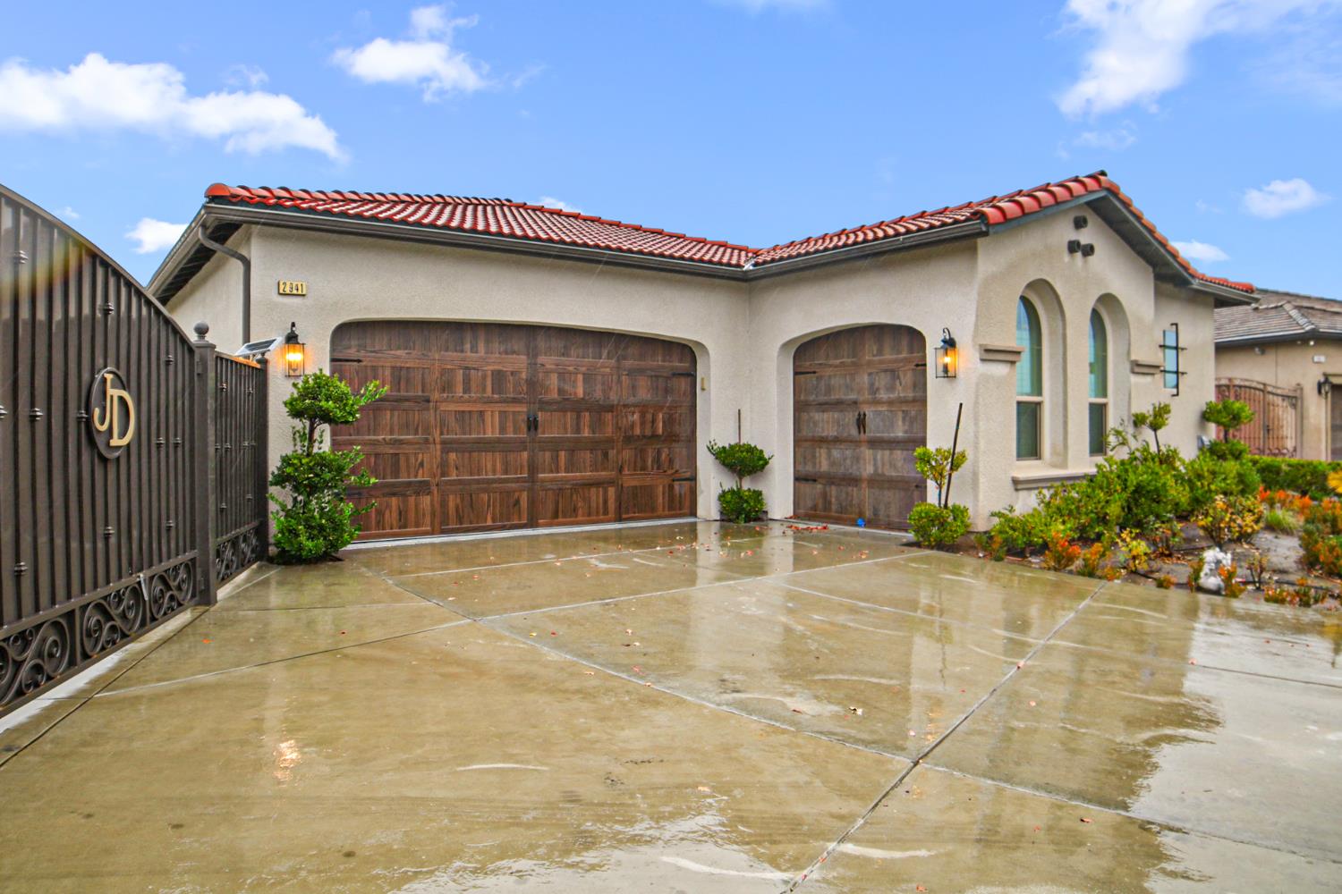 2941 Loyola Ave, Clovis, CA 93619