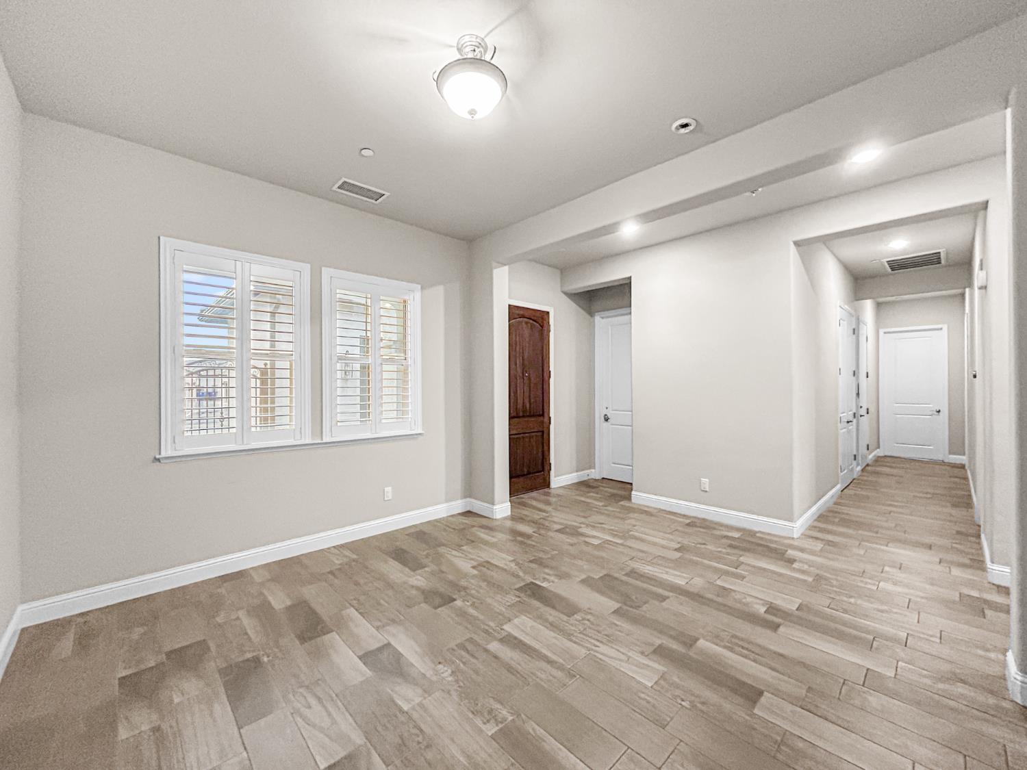 2941 Loyola Ave, Clovis, CA 93619