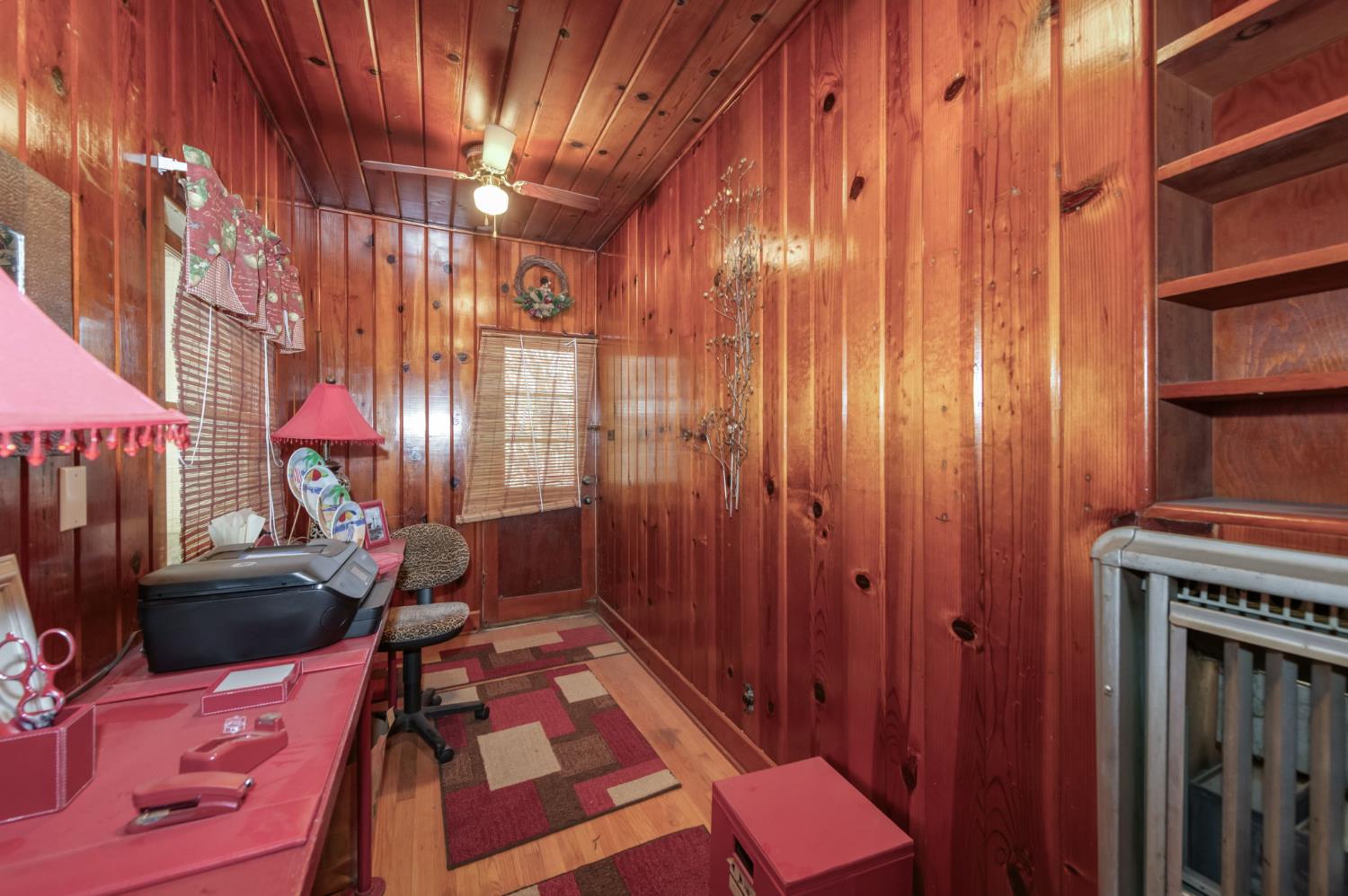 4042 N Maroa Ave, Fresno, CA 93704