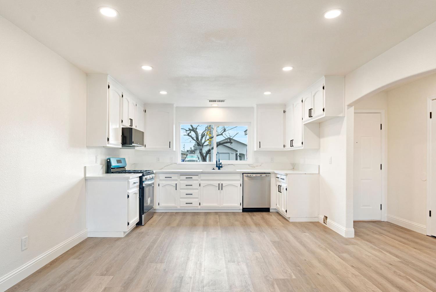 1312 Ventura Ave, Chowchilla, CA 93610