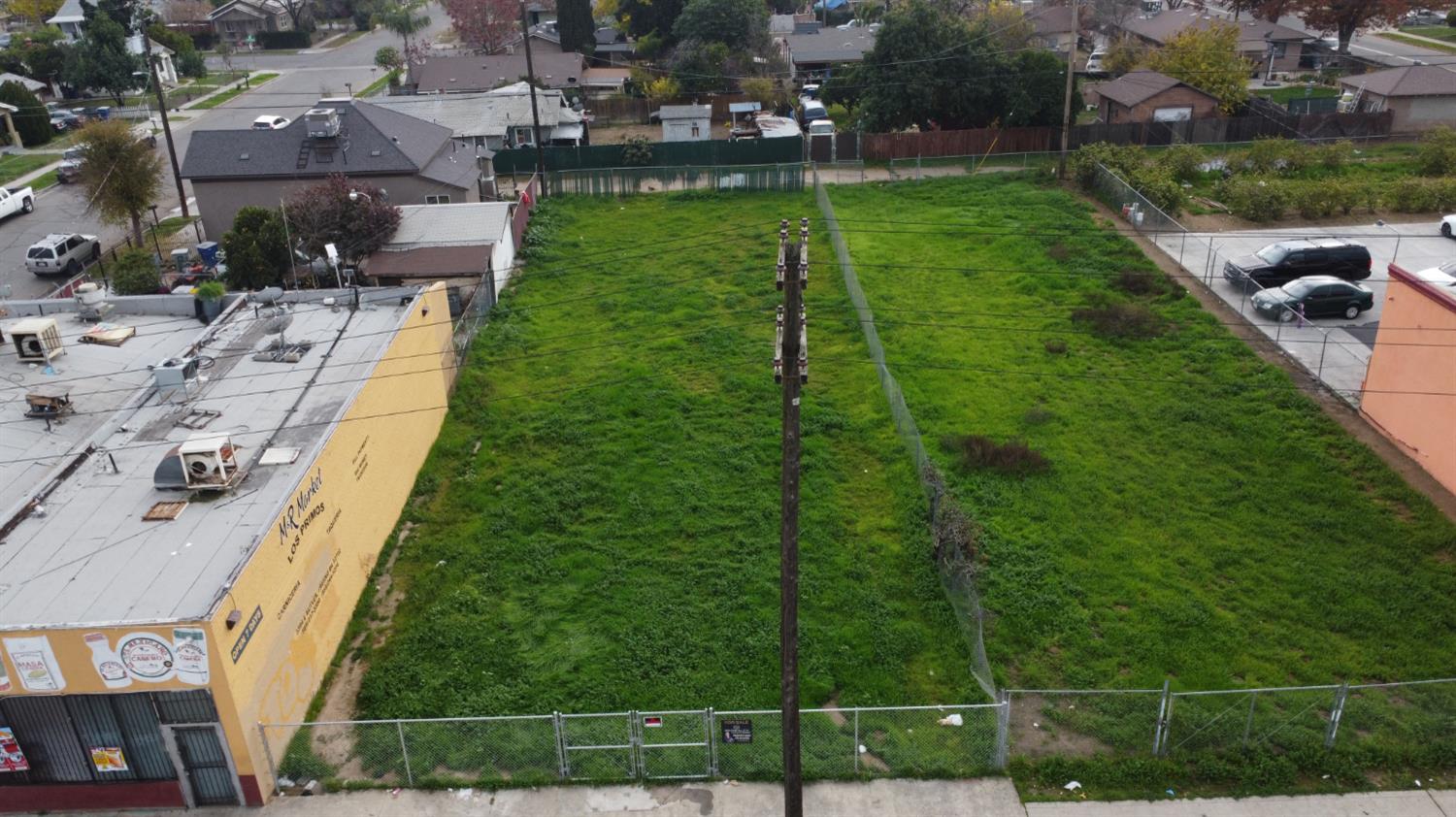 3366 E Butler Ave, Fresno, CA 93702