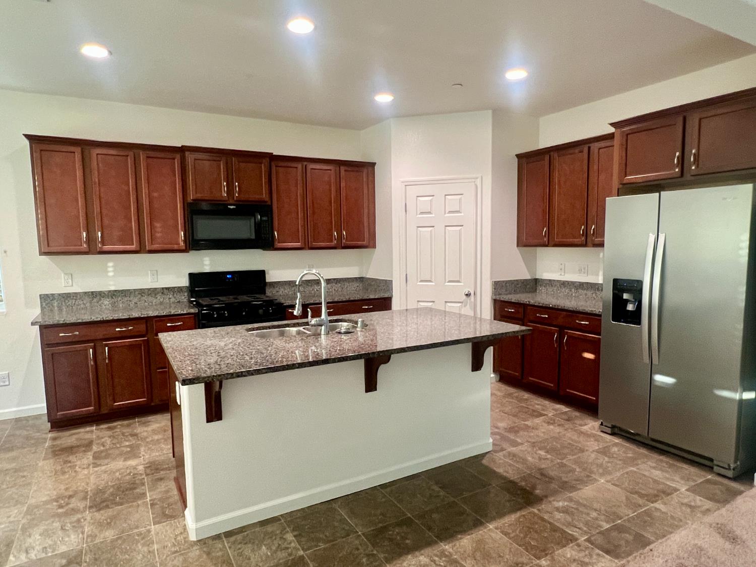 2959 N Stanley, Fresno, CA 93737