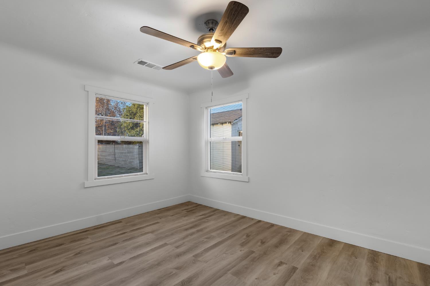 212 Sonoma Ave, Chowchilla, CA 93610