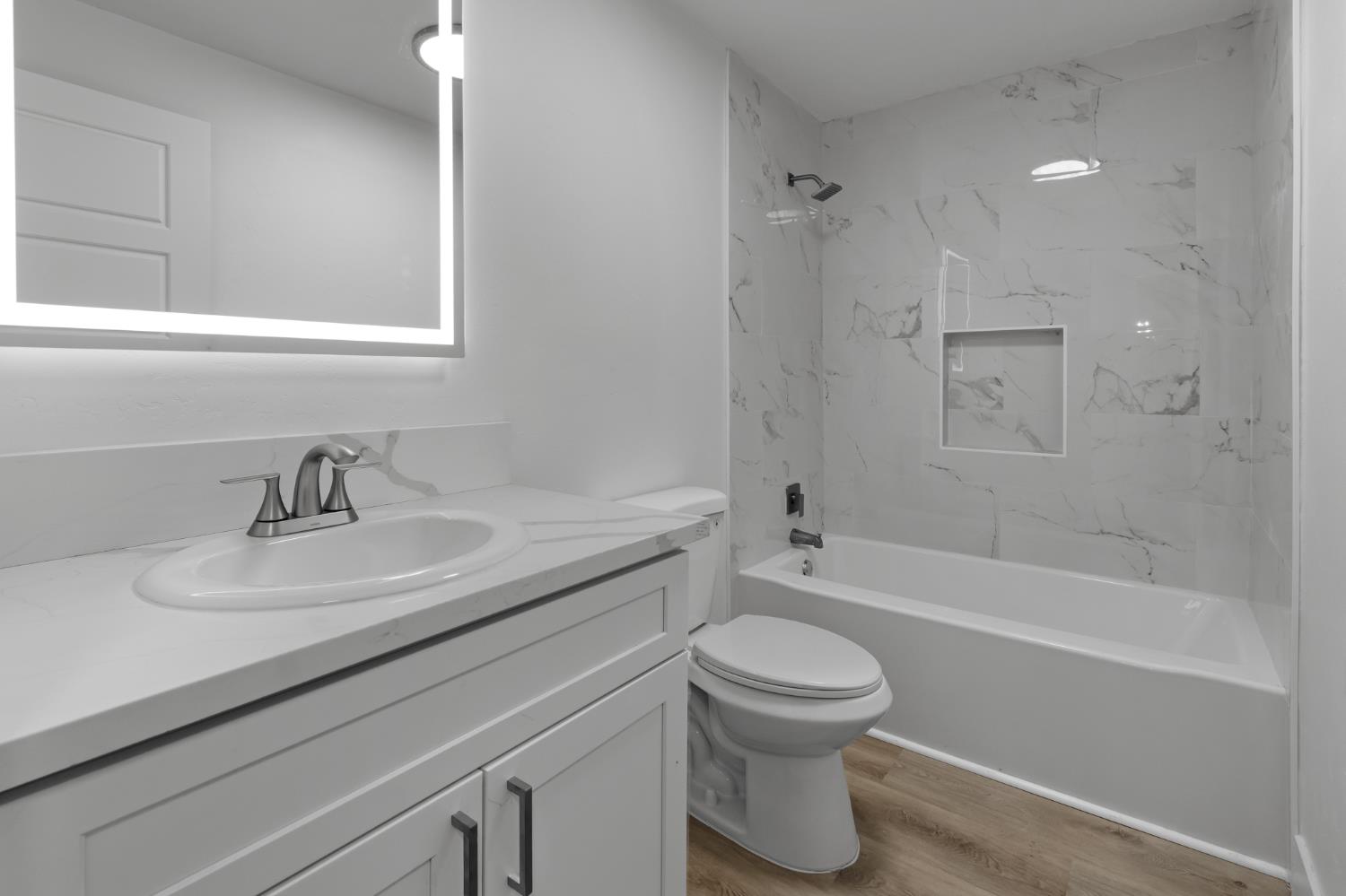 212 Sonoma Ave, Chowchilla, CA 93610