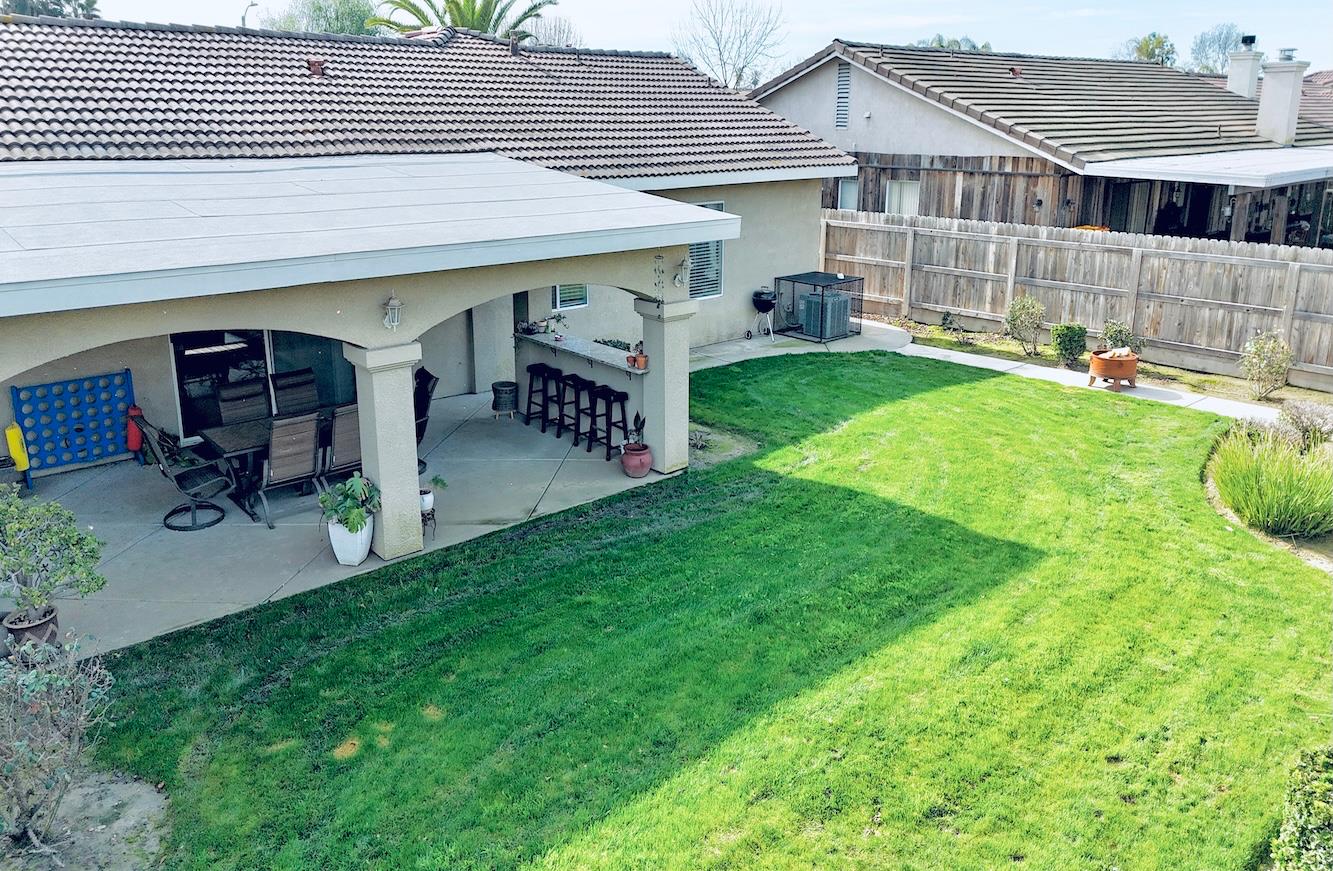 926 Northstar Dr, Hanford, CA 93230