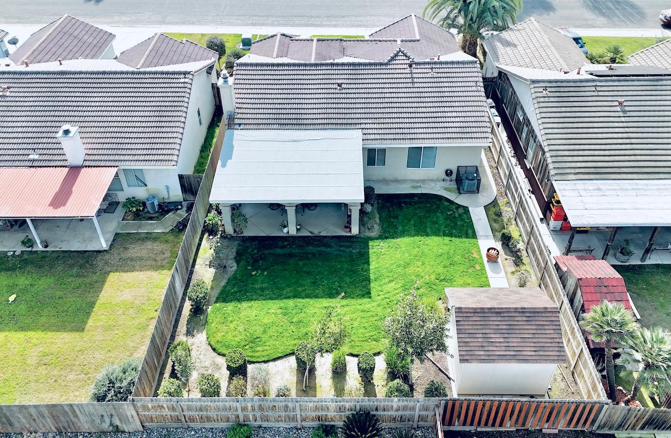 926 Northstar Dr, Hanford, CA 93230