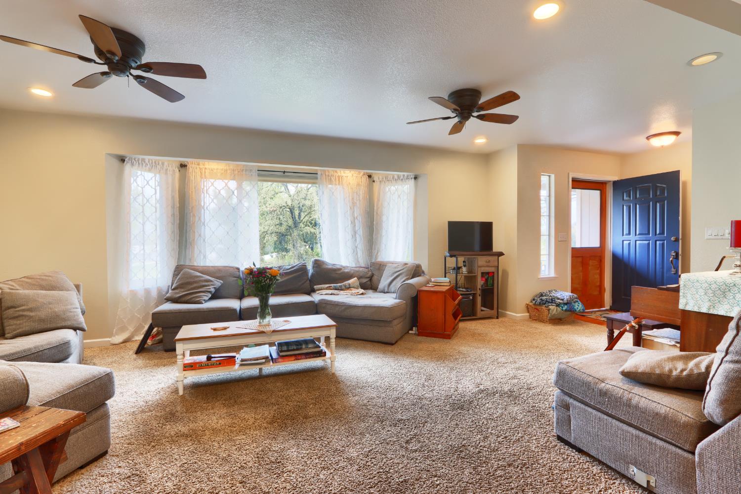 41820 Dillon Cir, Ahwahnee, CA 93601