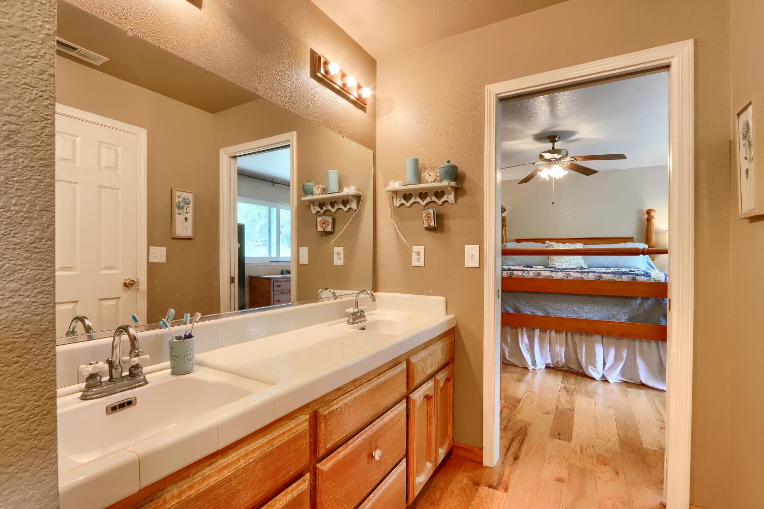 41820 Dillon Cir, Ahwahnee, CA 93601