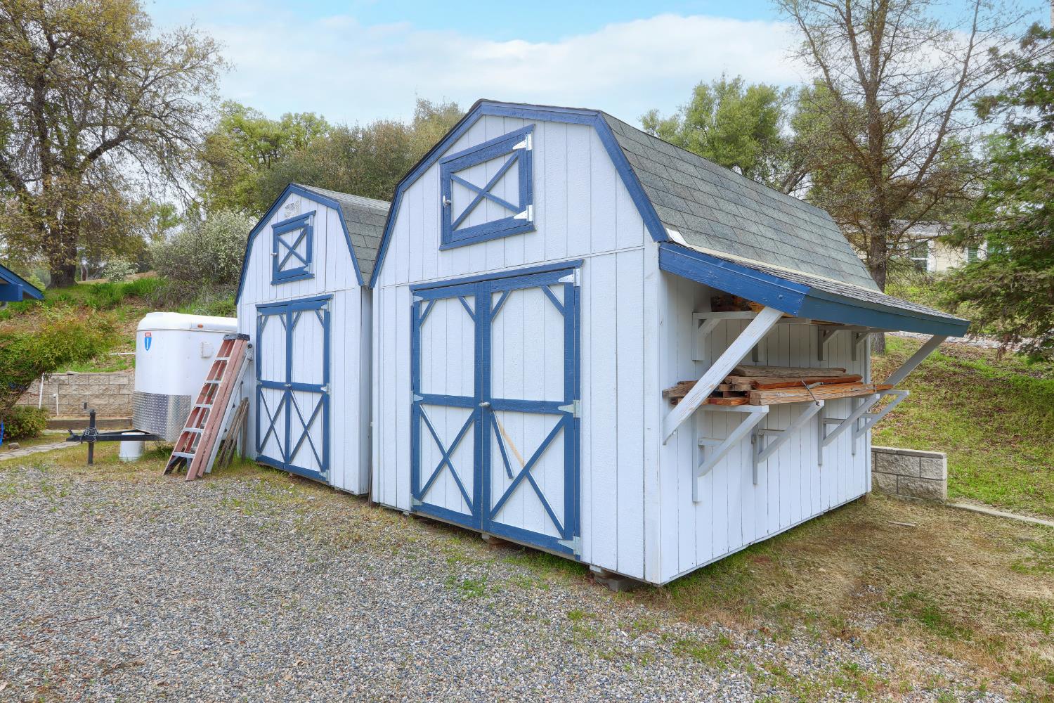 41820 Dillon Cir, Ahwahnee, CA 93601