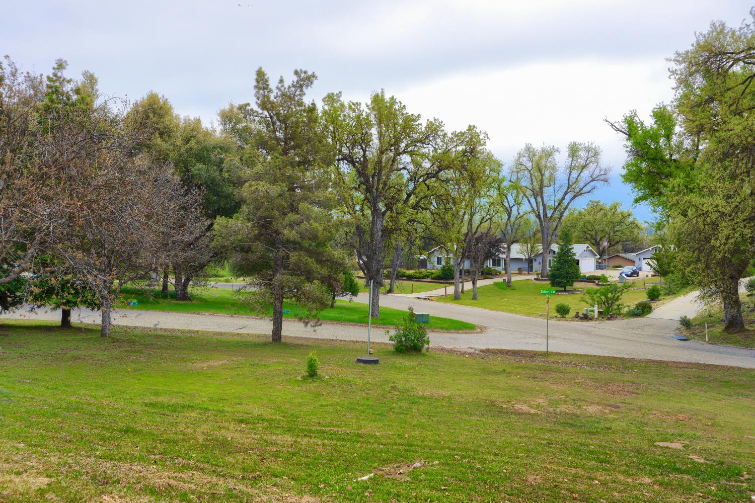 41820 Dillon Cir, Ahwahnee, CA 93601