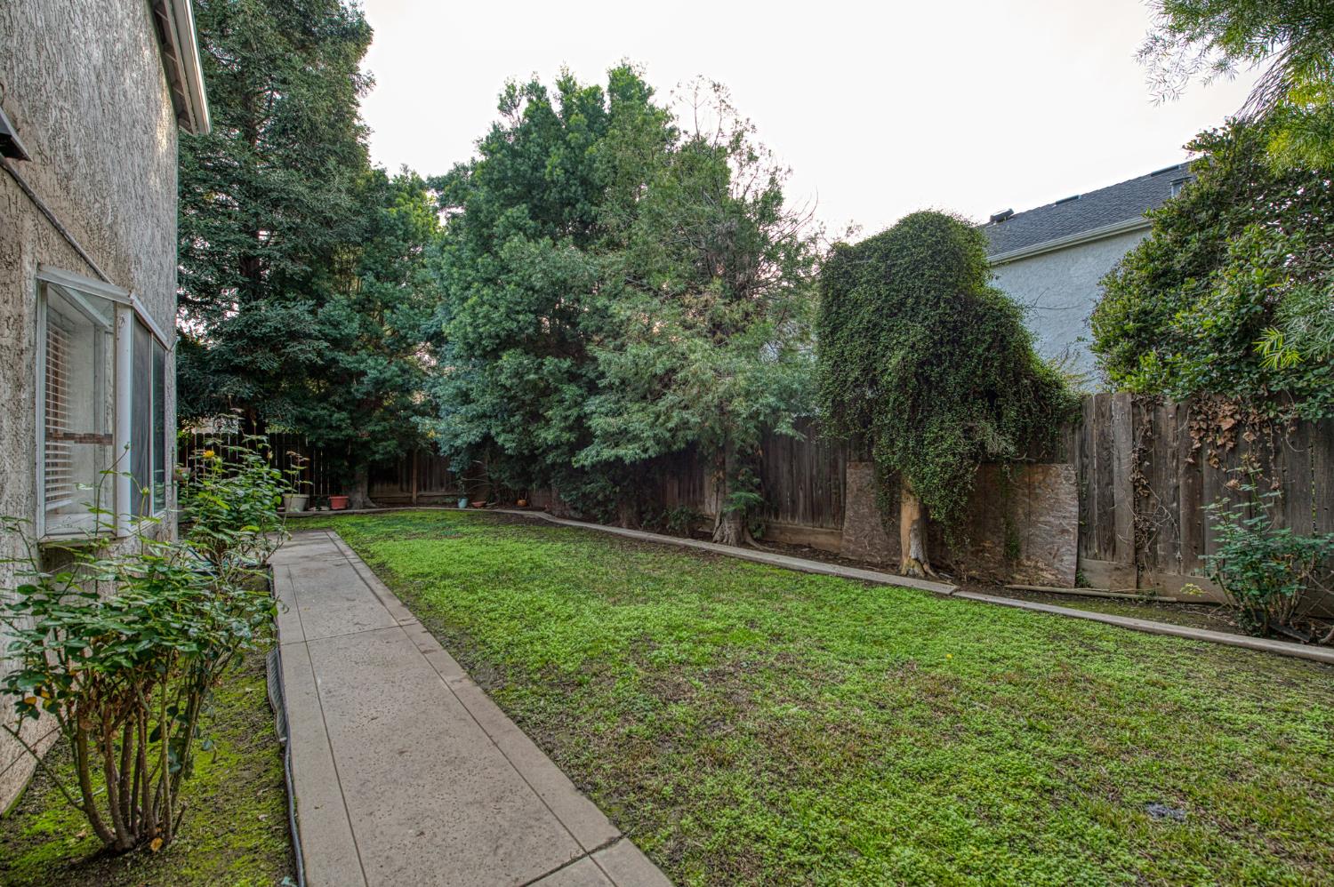 8665 N Cedar Ave #150, Fresno, CA 93720