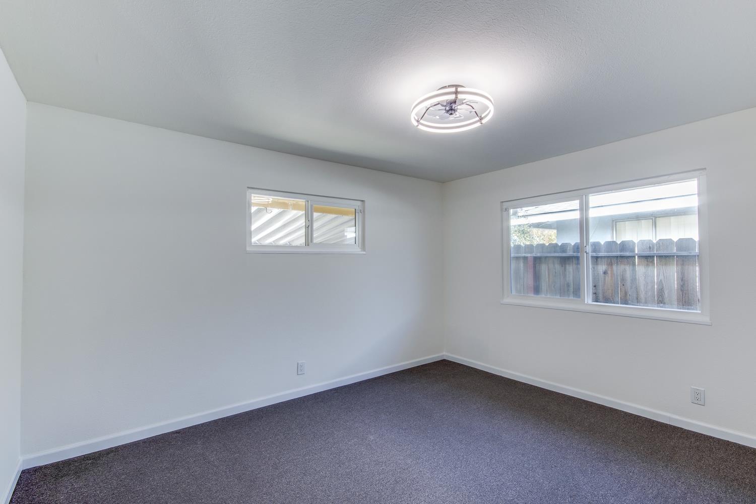 4723 N Angus St, Fresno, CA 93726