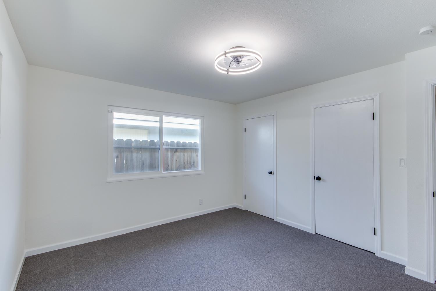 4723 N Angus St, Fresno, CA 93726