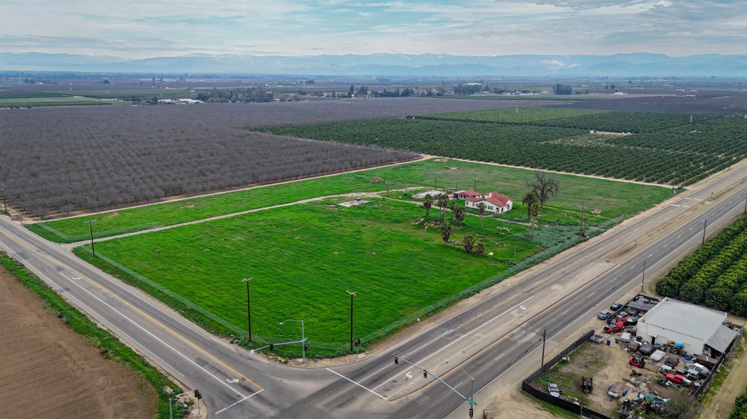 7088 E Jensen Ave, Fresno, CA 93737