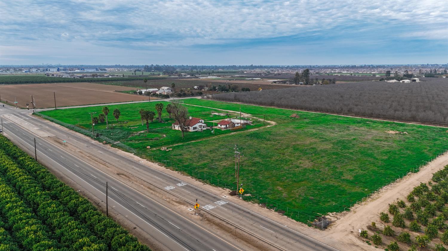 7088 E Jensen Ave, Fresno, CA 93737