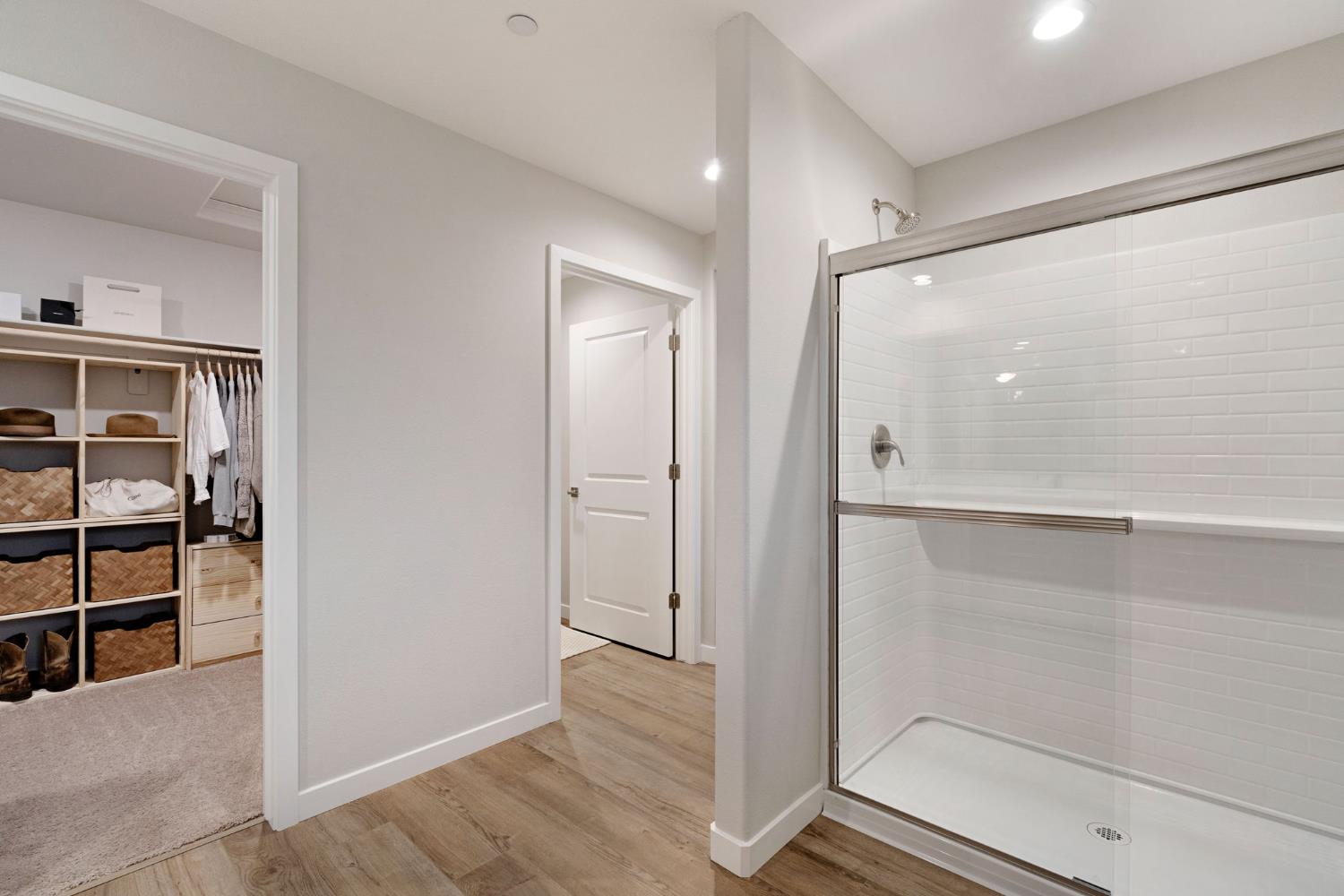 554 Mccaffrey Way, Madera, CA 93636