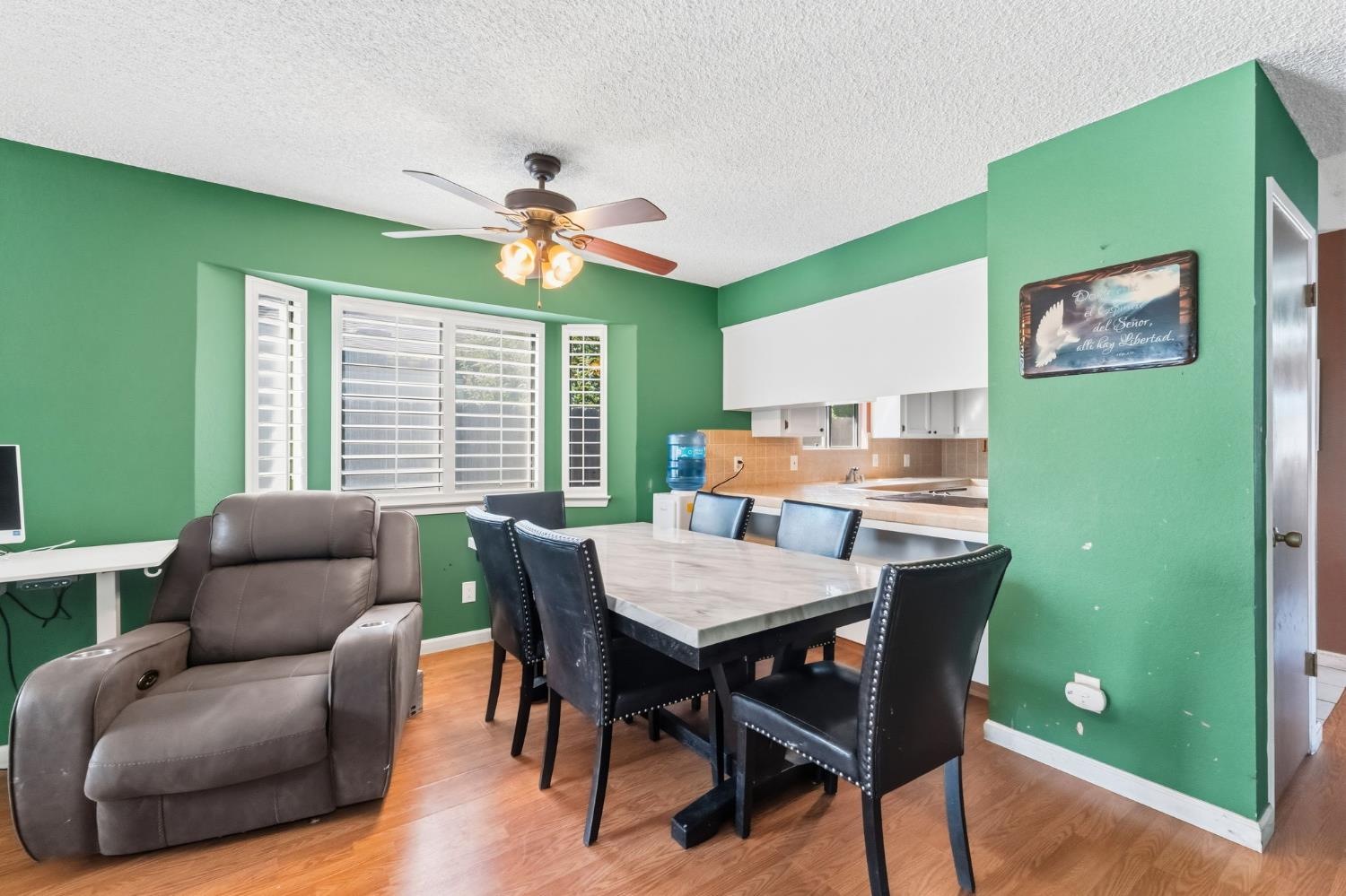 5038 W Donner Ave, Fresno, CA 93722