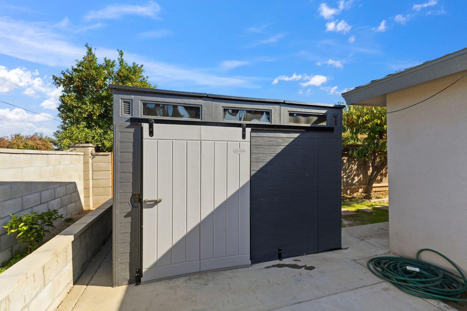 5038 W Donner Ave, Fresno, CA 93722