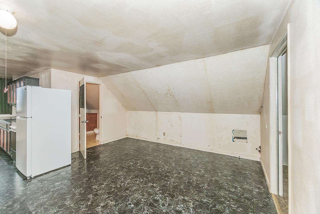 422 N Pine St, Madera, CA 93637