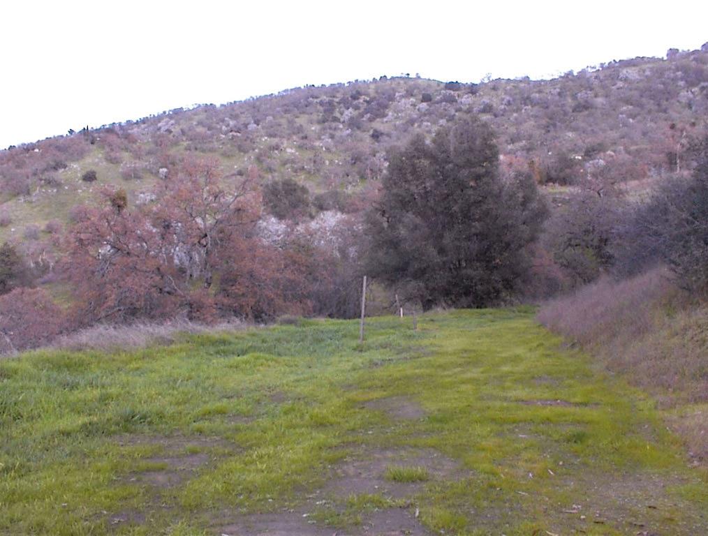 39426 Clover Ln, Yokuts Valley, CA 93675